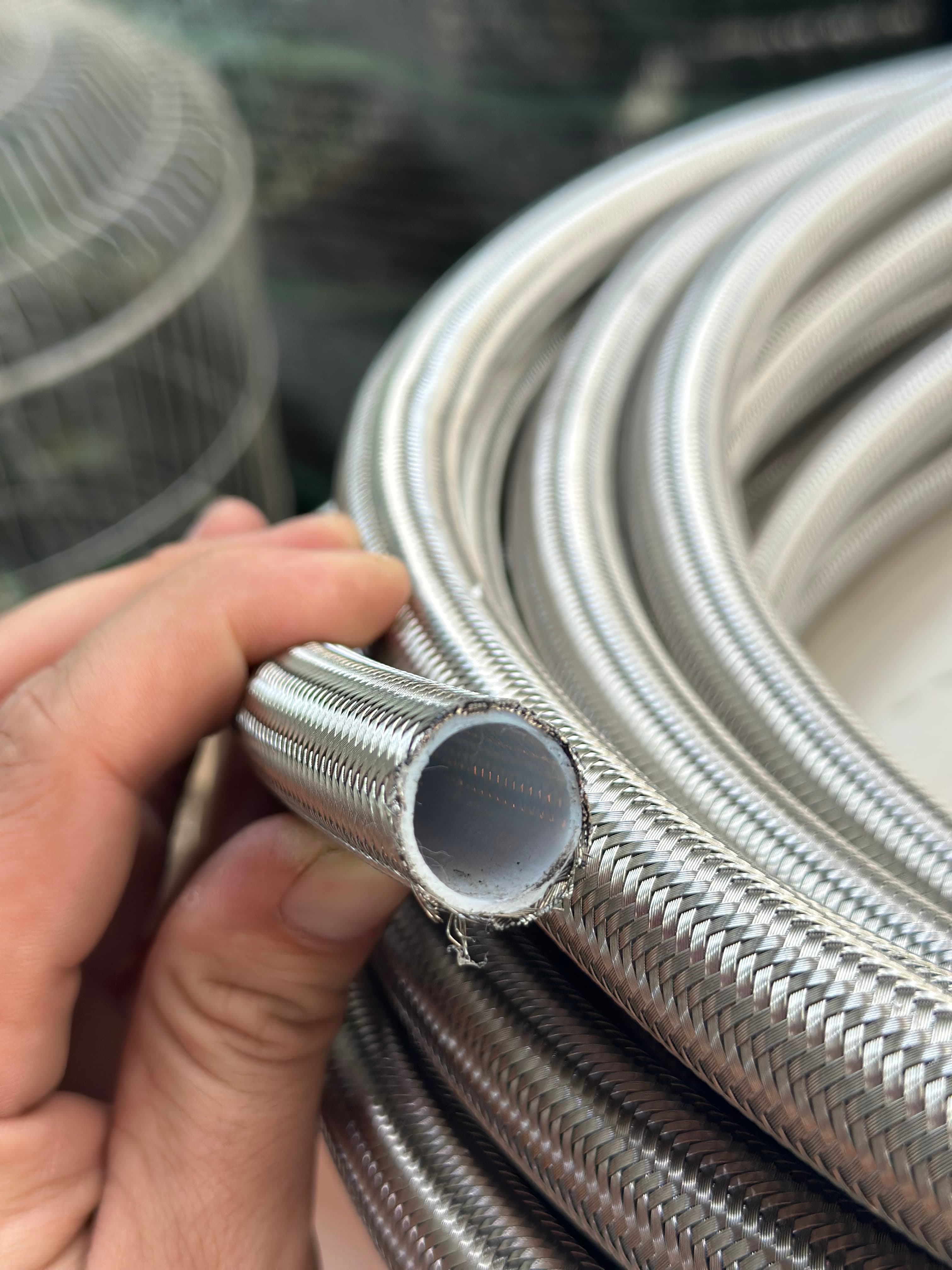 ống Teflong chịu nhiệt PTFE - 6