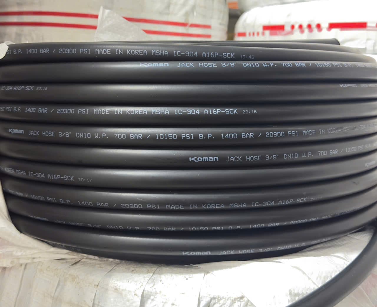Ống Thủy Lực Cao Áp JACK HOSE KOMAN 3/8" 700 Bar (10.000 PSI) – Ống Kích Thủy Lực Hàn Quốc
